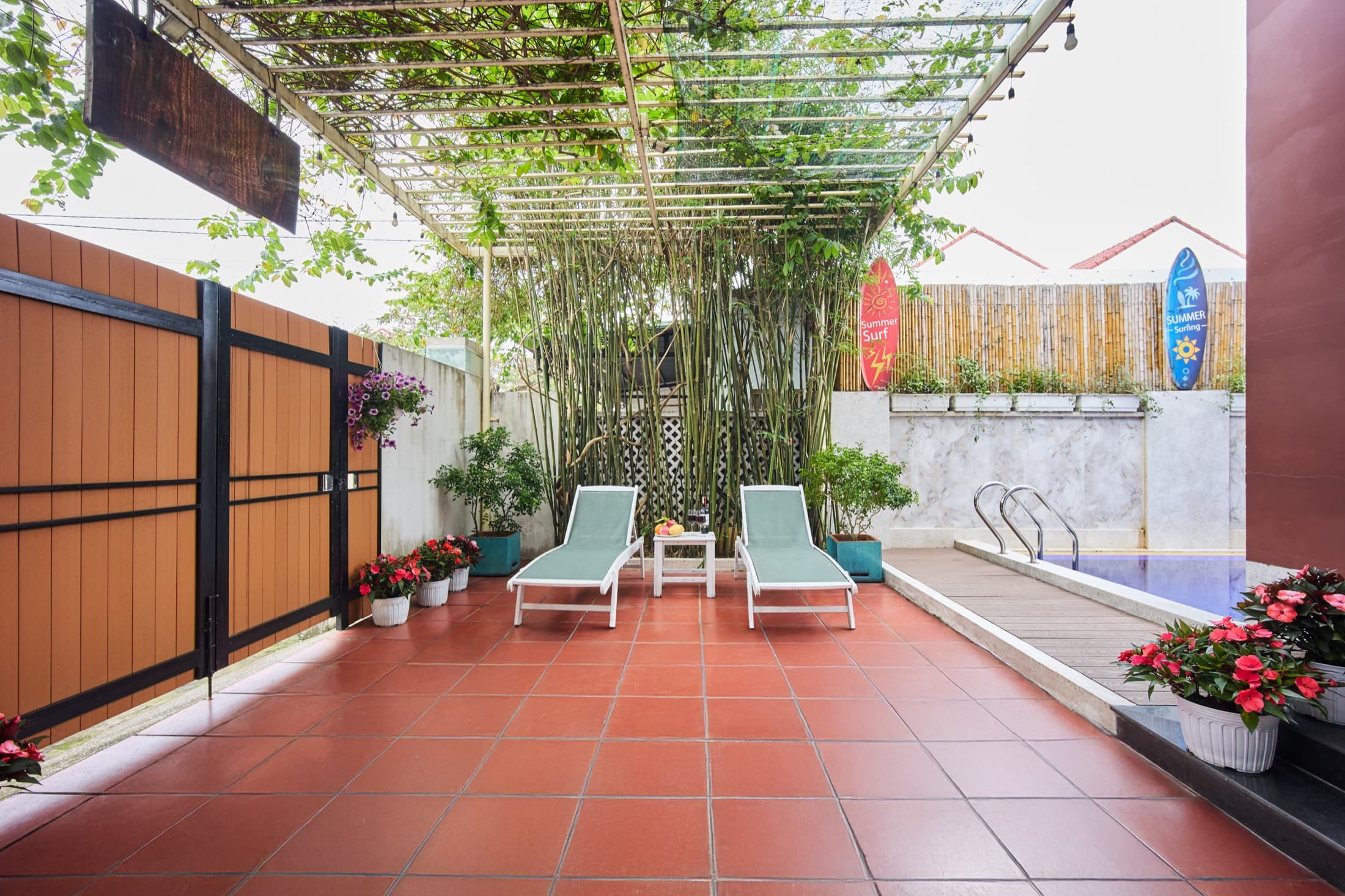 Yard — photo 1